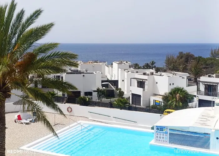 Blue Ocean View Apartment *